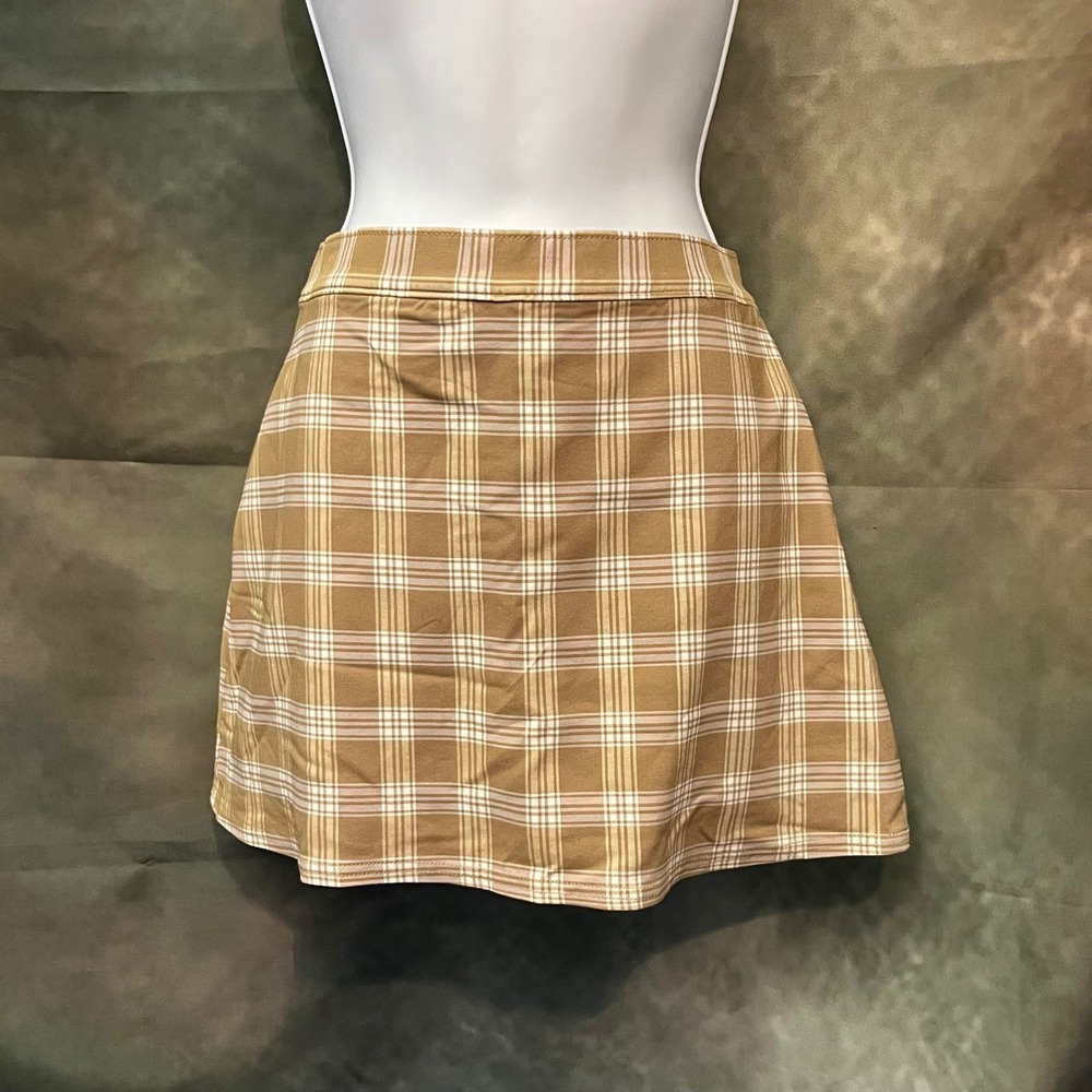 Hollister Ultra High Rise Plaid Mini Skirt Size Medium